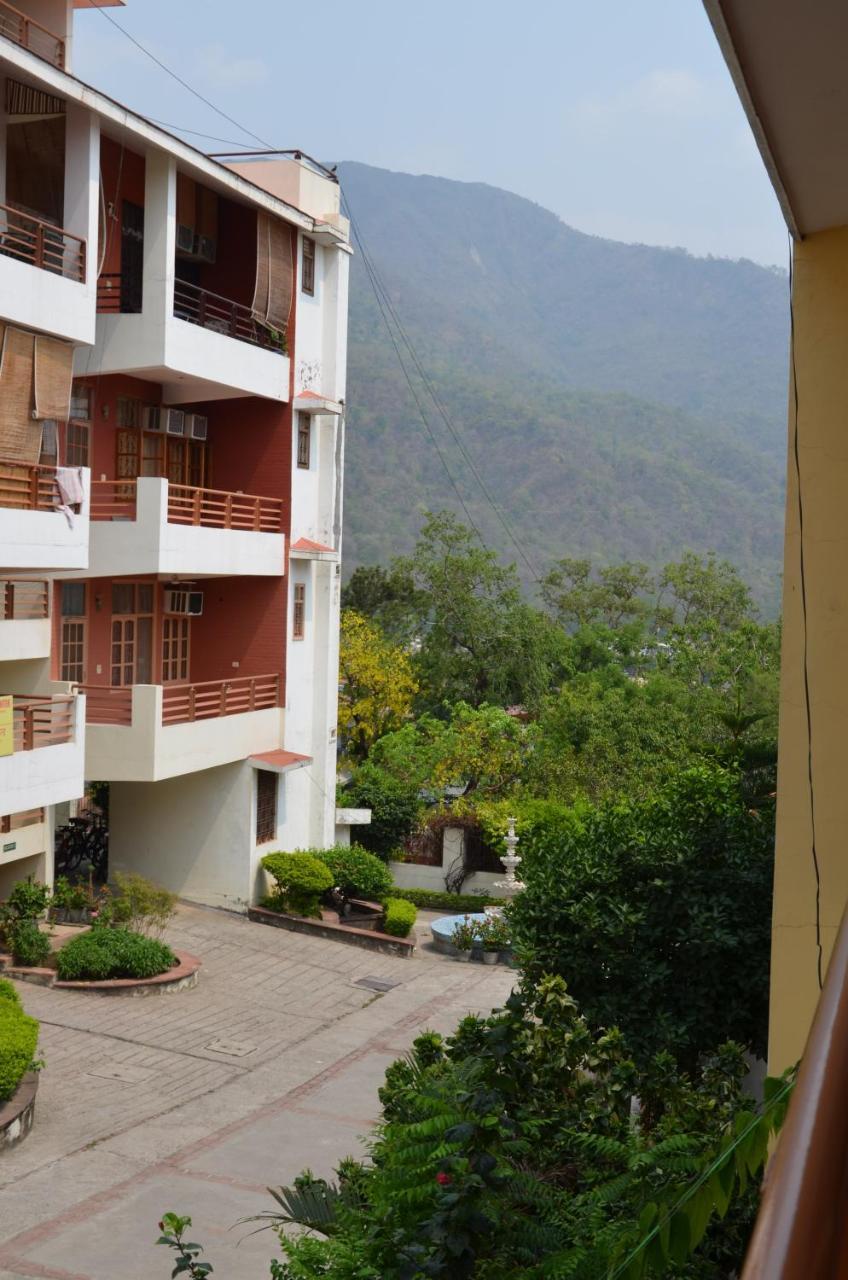 Ganga Vatika Ayurveda Bhavan Hotel Rishīkesh Exterior foto